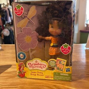 Strawberry Shortcake Garden Pretty Orange Blossom Doll - Orange